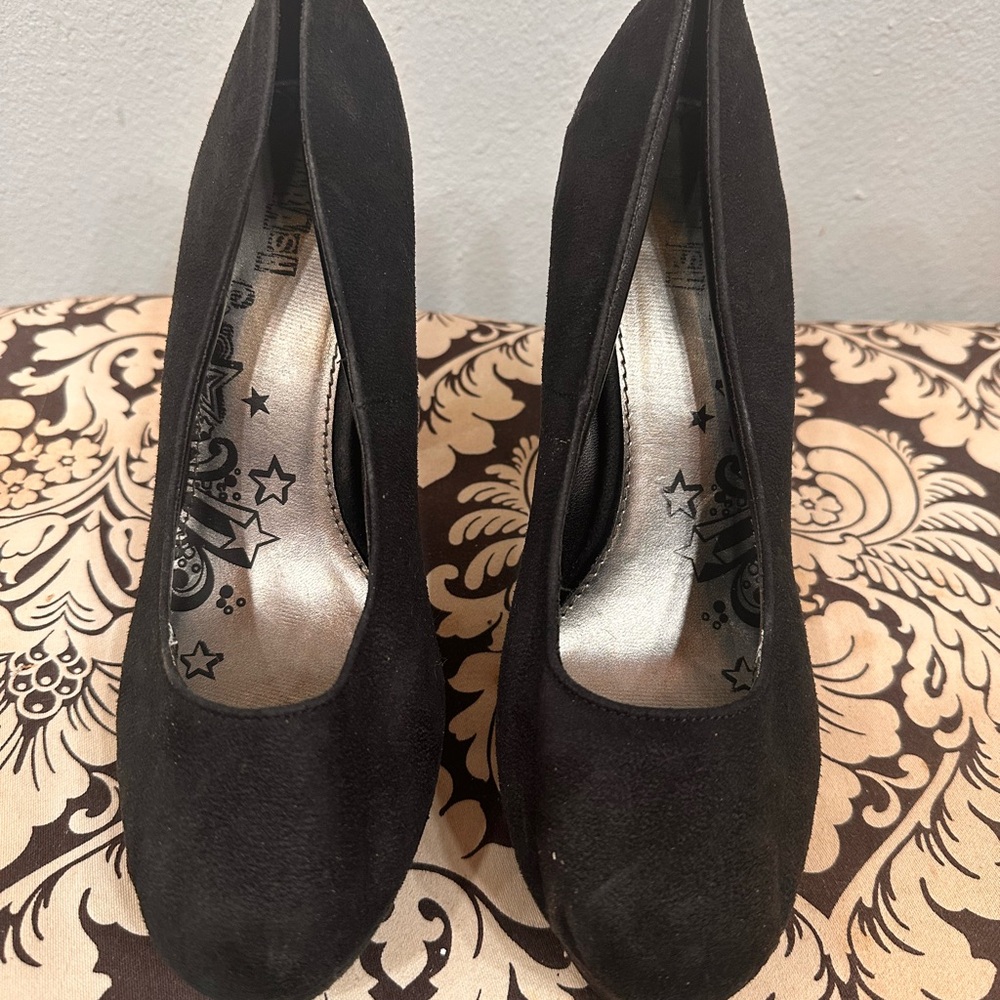 2 for $20! Trashy Diva Black Suede Heels